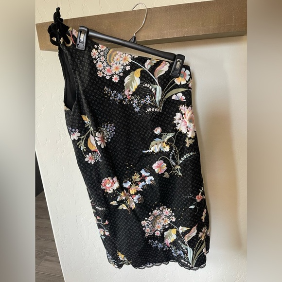 Maeve| Anthro Floral Beaded Black Shift Dress, One Shoulder with Velvet Tie••• - Picture 7 of 16